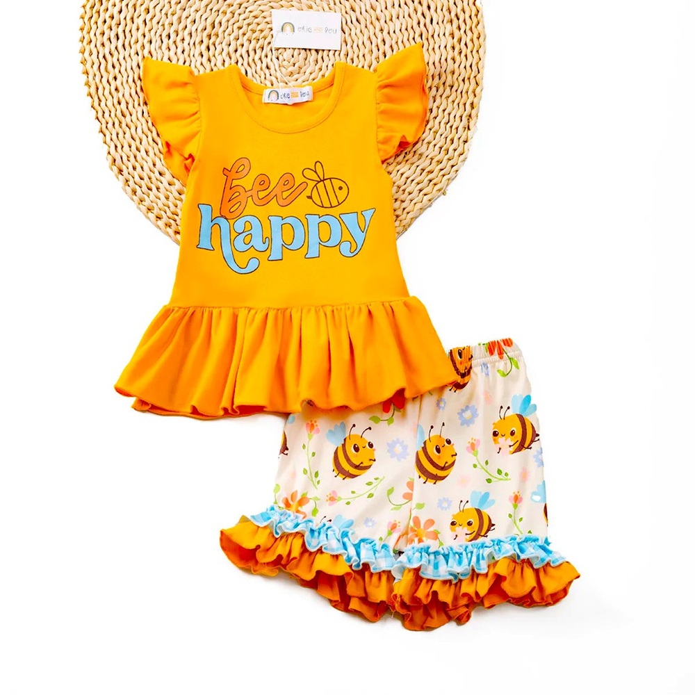 “Bee Happy” shorts set.